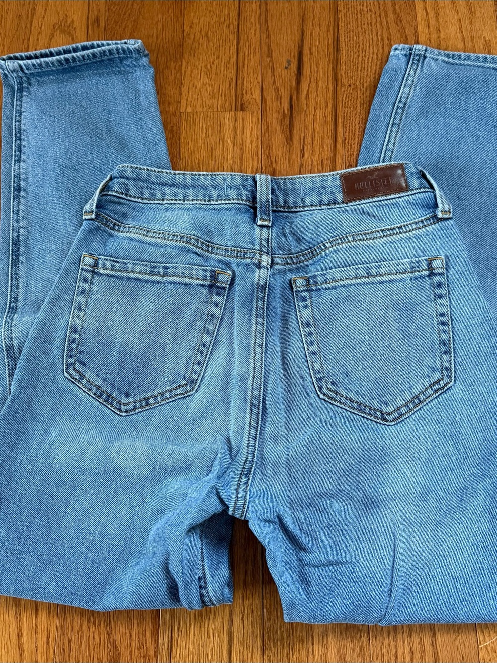 Hollister Women’s Ultra High Rise Light Blue Mom Jeans